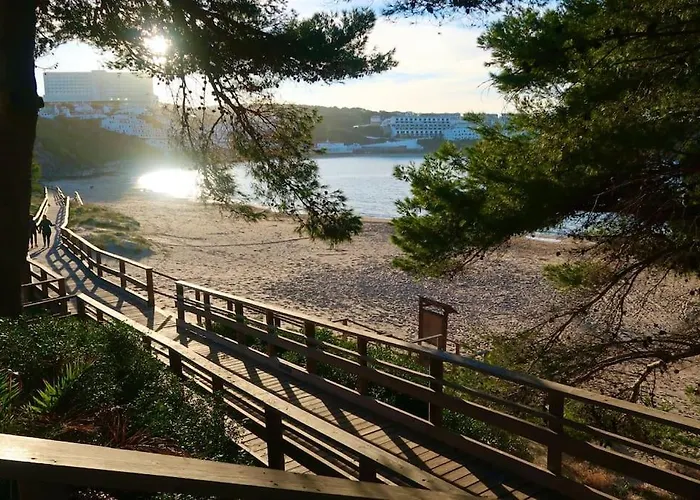 Hotel La Buganvilla - Heating - Large Private Garden - Free Parking - Fast Wifi *