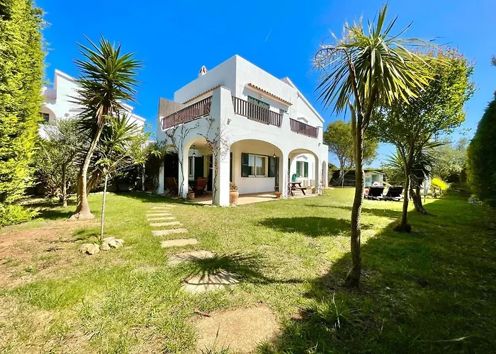 La Buganvilla - Heating - Large Private Garden - Free Parking - Fast Wifi Hotel Punta Grossa